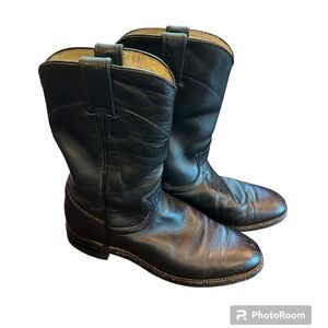 Justin Black Leather Roper. Made in Mexico. Size 6 C.